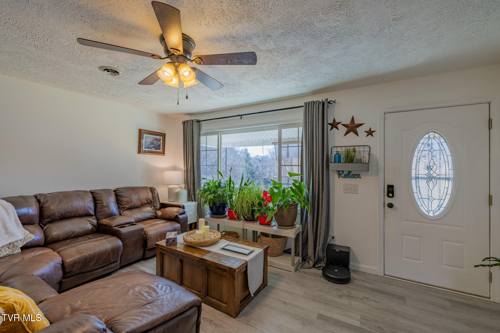3216 Brownlow Road Kingsport, TN 37660 - Photo 4 of 28 1R9A3018-HDR