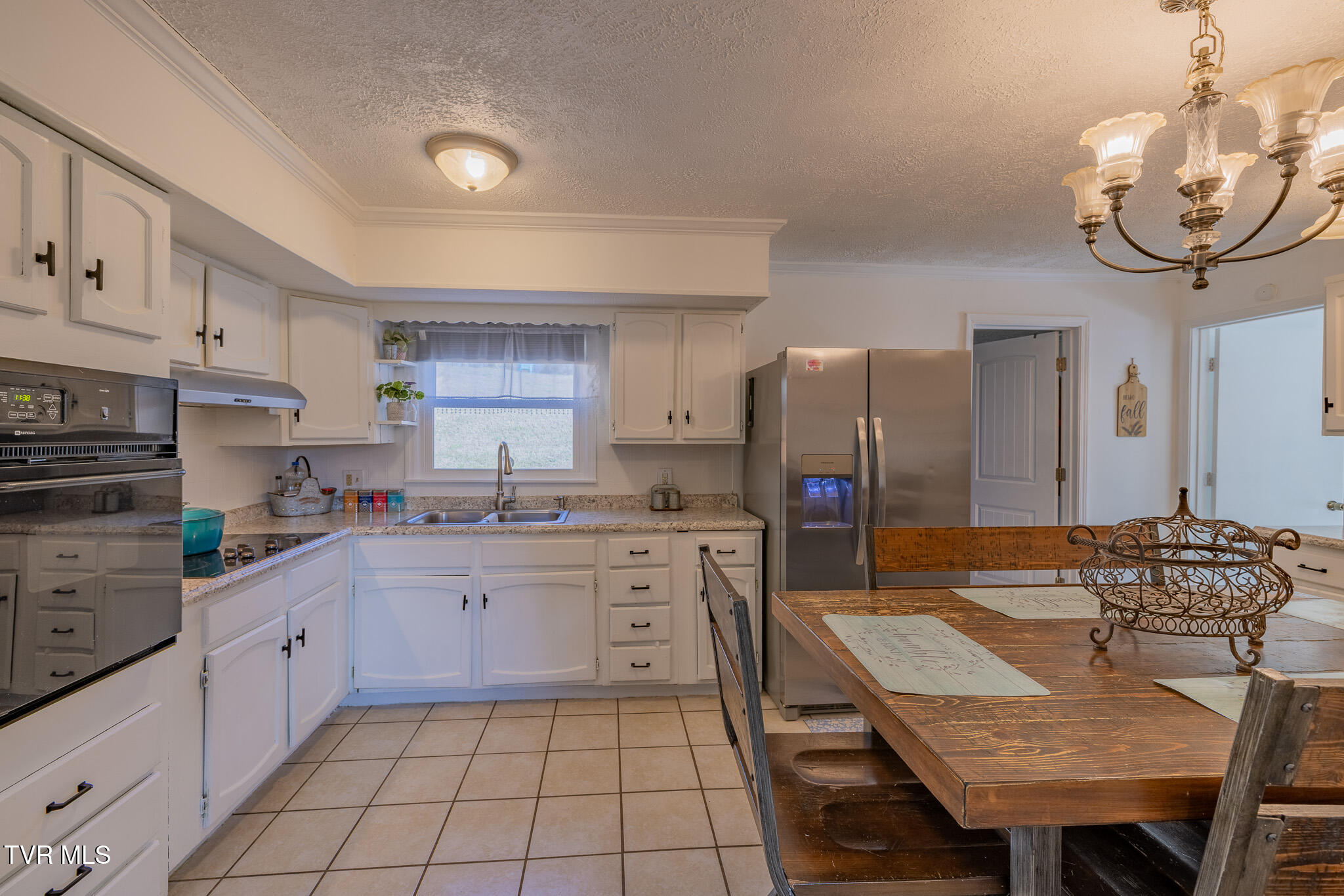 3216 Brownlow Road Kingsport, TN 37660 - Photo 5 of 28 1R9A3024-HDR