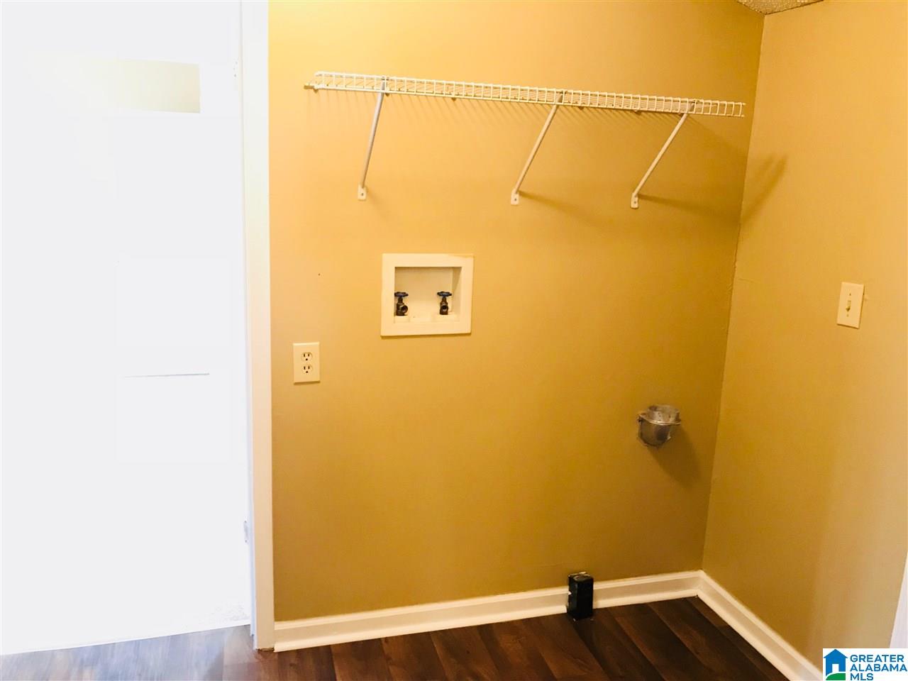 9236 Central Road Warrior, AL 35180 - Photo 8 of 10