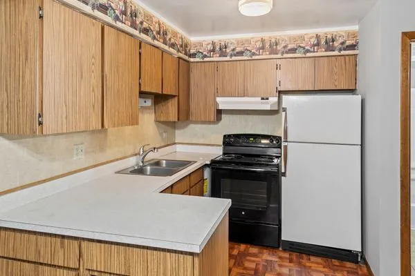 $1,395 | 17754 Rosewood Drive, Unit 1N, Lansing, IL 60438