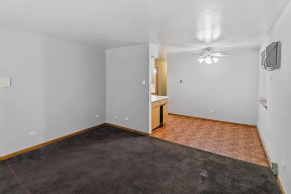 $1,395 | 17754 Rosewood Drive, Unit 1N, Lansing, IL 60438