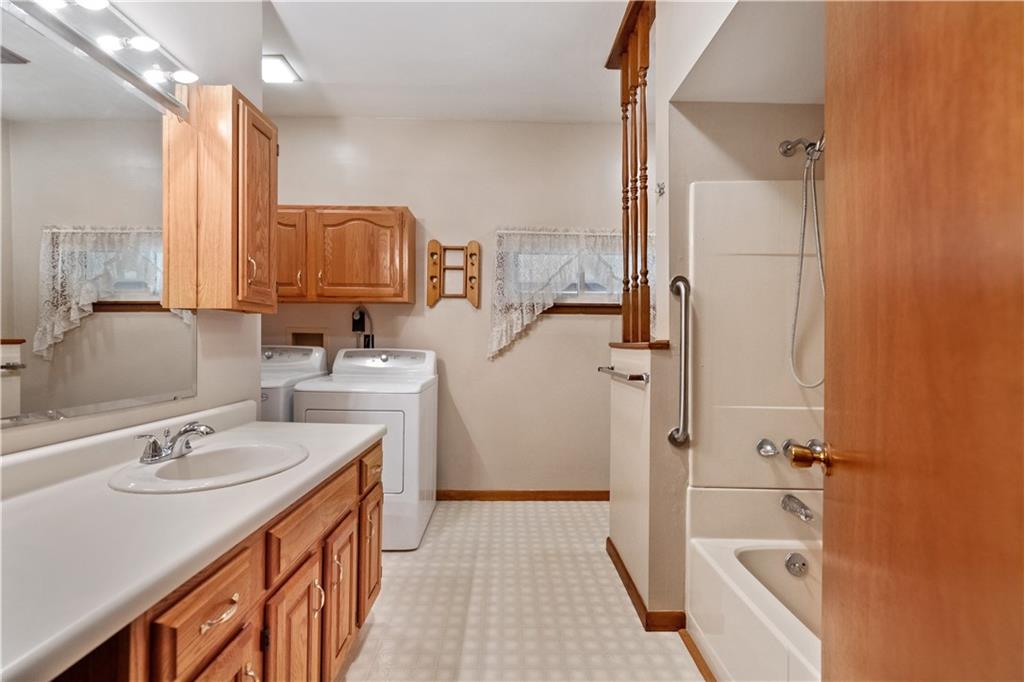 2209 Front Street Monaca, PA 15061 - Photo 17 of 25 Gallery Image 17