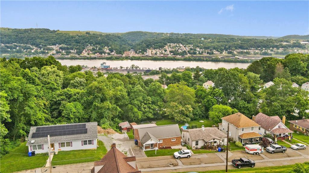 2209 Front Street Monaca, PA 15061 - Photo 4 of 25 Gallery Image 4