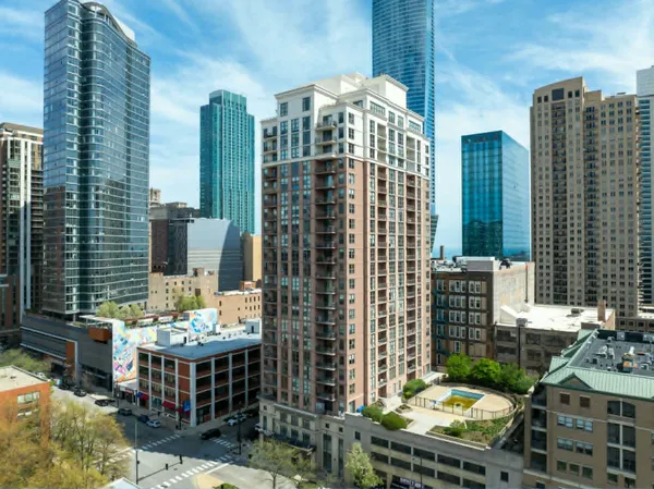 $399,000 | 1101 South State Street, Unit 1607, Chicago, IL 60605