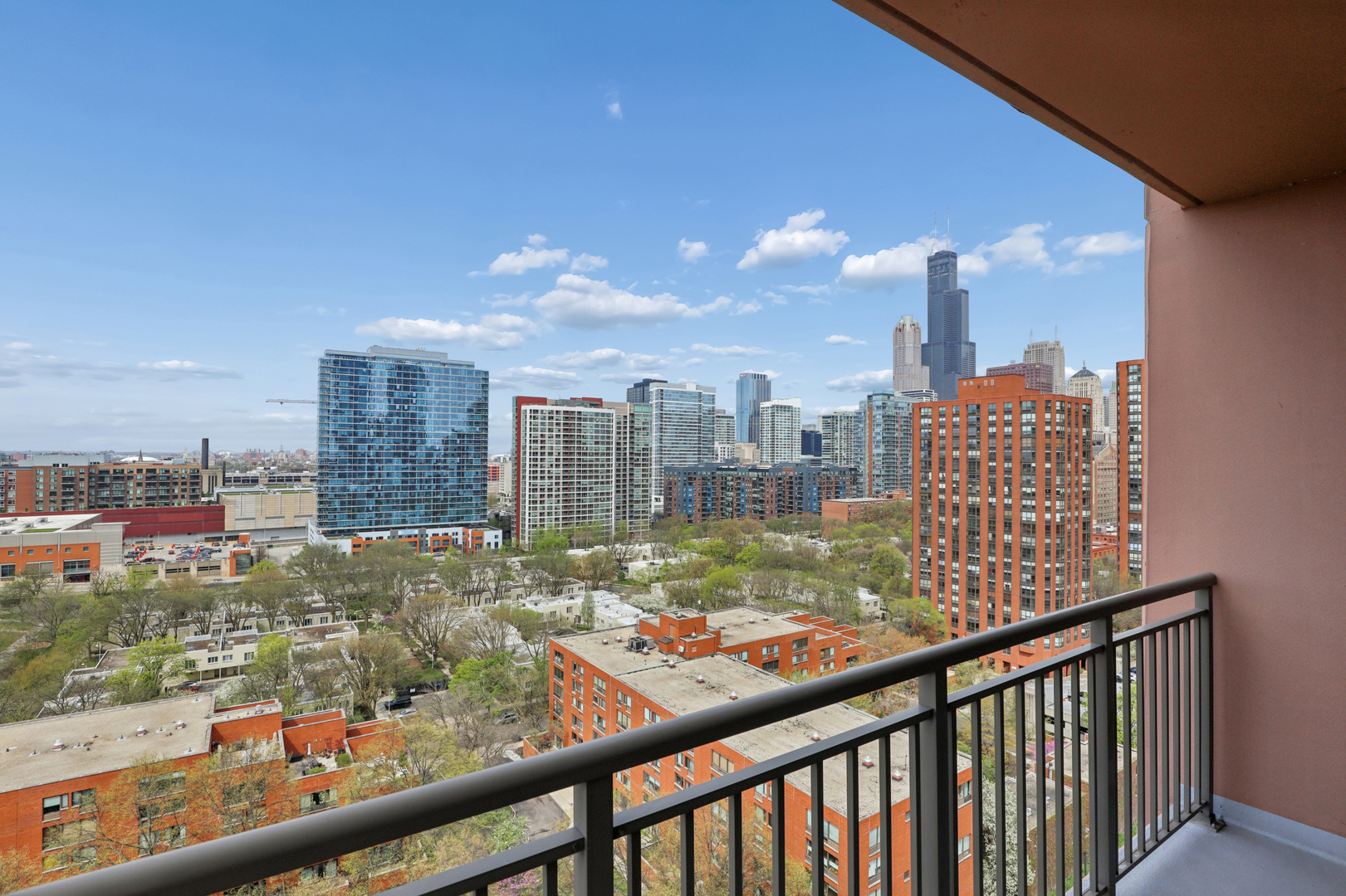 1101 South State Street, Unit 1607 Chicago, IL 60605 - Photo 20 of 28