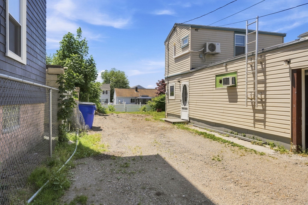 415 Anthony Street Fall River, MA 02721 - Photo 36 of 38