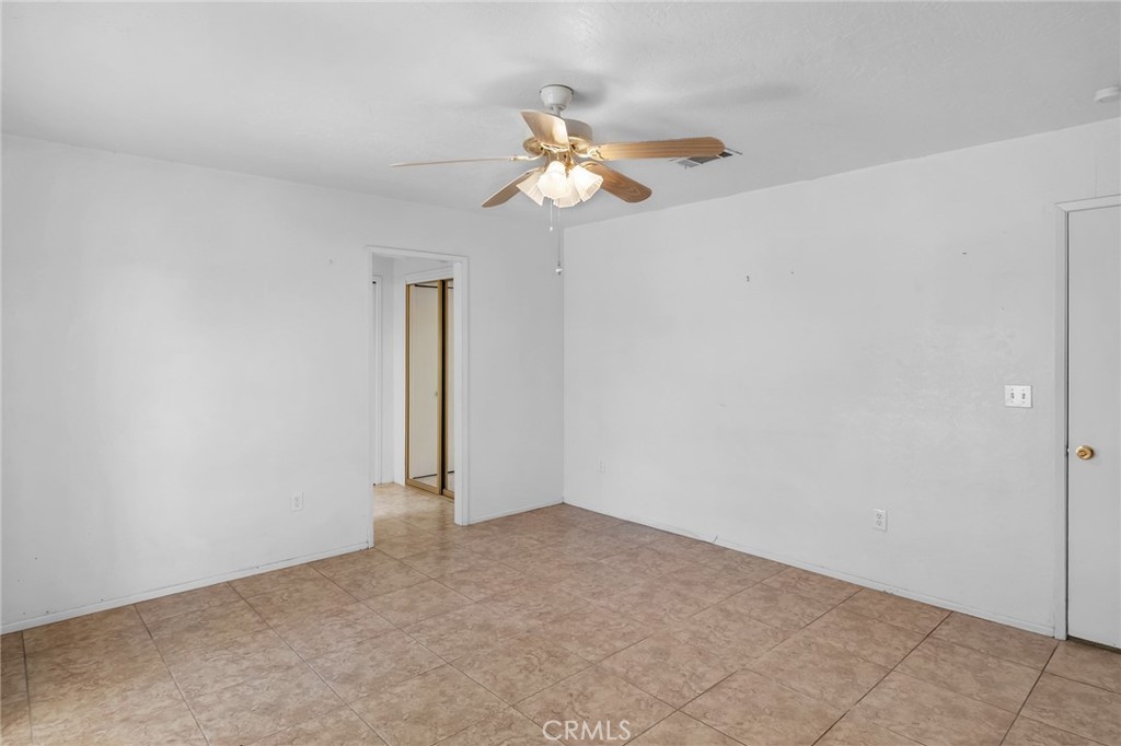 15155 Apache Road Apple Valley, CA 92307 - Photo 20 of 32