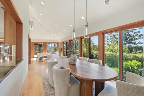 $2,198,000 | 25991 Mar Vista Court, Los Gatos, CA 95033