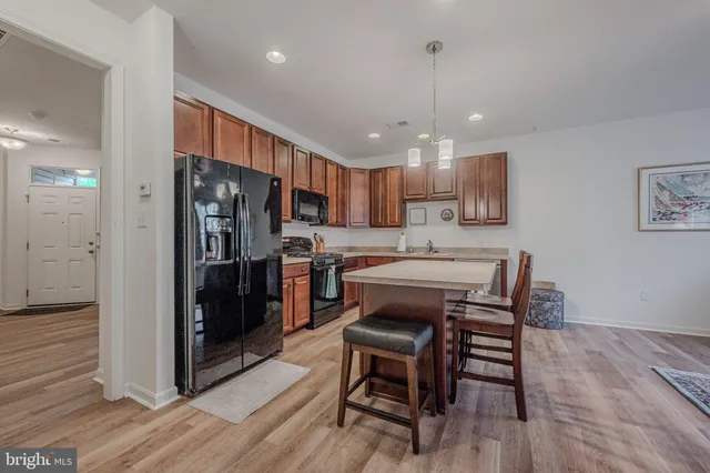 $255,000 | 5 Fountainview Drive, Unit 23, Newark, DE 19713