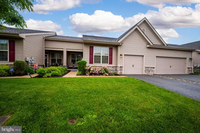 $255,000 | 5 Fountainview Drive, Unit 23, Newark, DE 19713