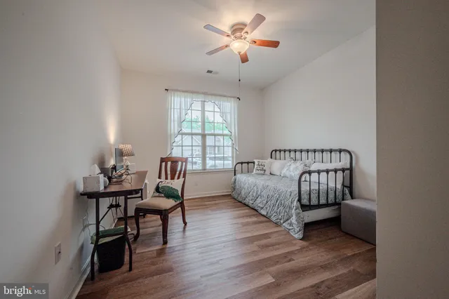 $255,000 | 5 Fountainview Drive, Unit 23, Newark, DE 19713