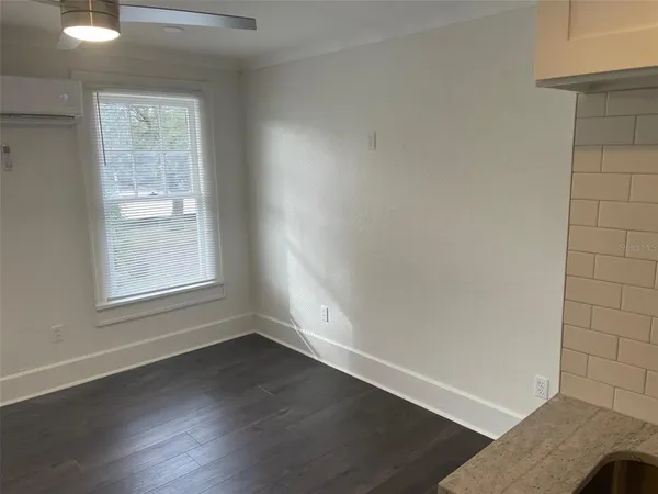 $1,095 | 5301 27th Avenue South, Unit 7, Gulfport, FL 33707
