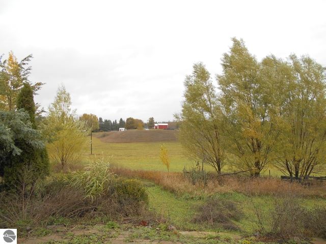7850 Cedar Run Road Traverse City, MI 49684 - Photo 44 of 52 1777991-43.JPG