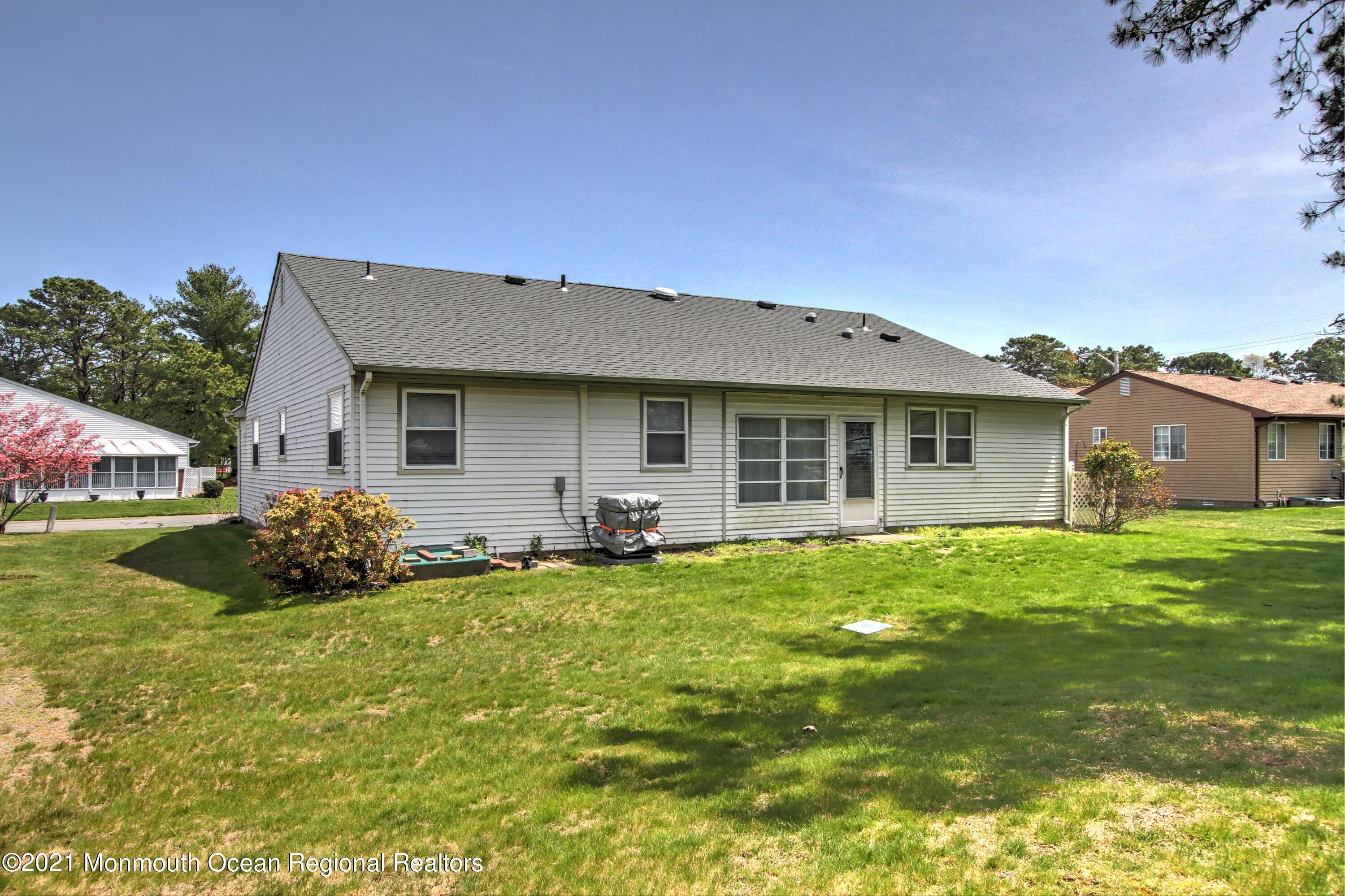 14 Amherst Road Whiting, NJ 08759 - Photo 26 of 31 2nd Back View