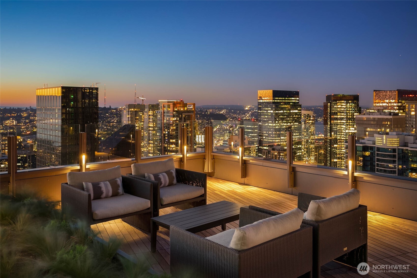 121 Stewart Street, Unit 1803 Seattle, WA 98101 - Photo 34 of 35