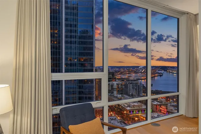 $689,000 | 121 Stewart Street, Unit 1803, Seattle, WA 98101