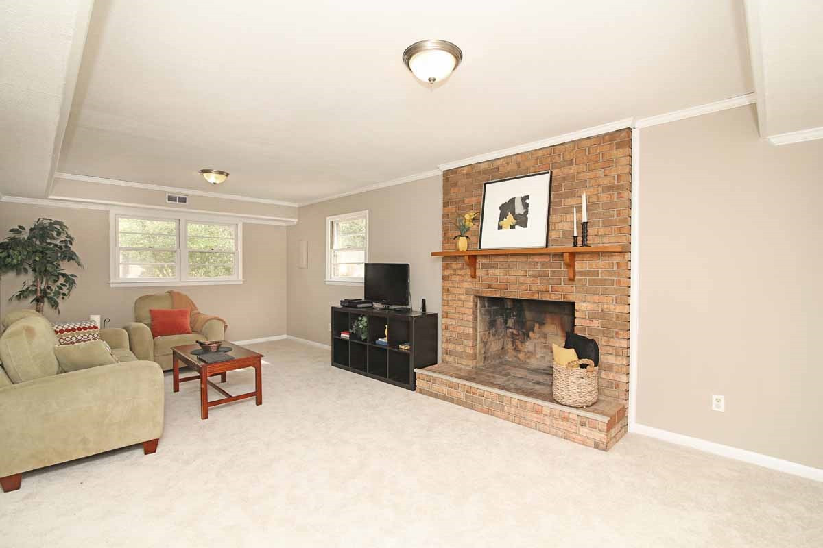 416 East Millbrook Road Raleigh, NC 27609 - Photo 10 of 25 Photo 10