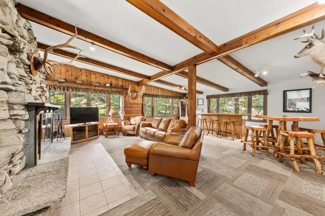 $2,500,000 | N865 County Road West, Ashford, WI 53010