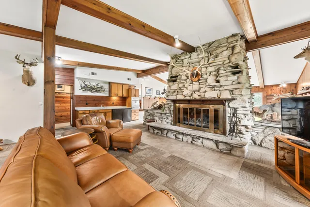 $2,500,000 | N865 County Road West, Ashford, WI 53010