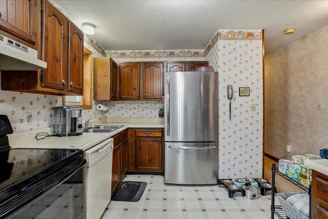 $295,000 | 192 Charles Circle, Sheldon, VT 05483