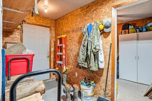 $295,000 | 192 Charles Circle, Sheldon, VT 05483