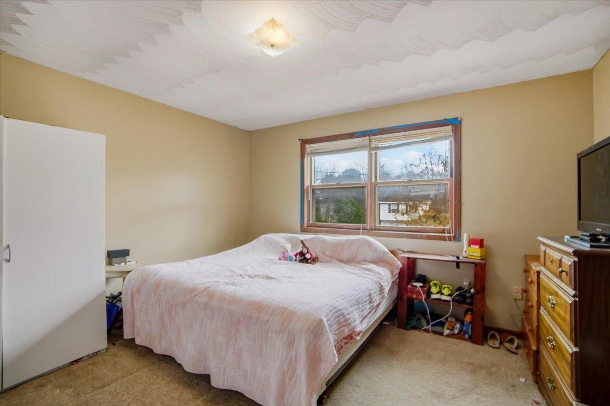 192 Charles Circle Highgate, VT 05483 - Photo 5 of 29