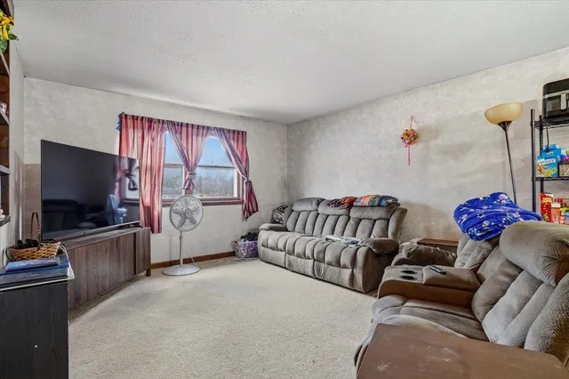 $295,000 | 192 Charles Circle, Sheldon, VT 05483