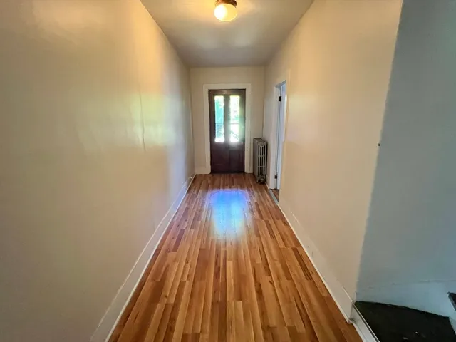 $3,200 | 986 South East Street, Unit A, Amherst, MA 01002
