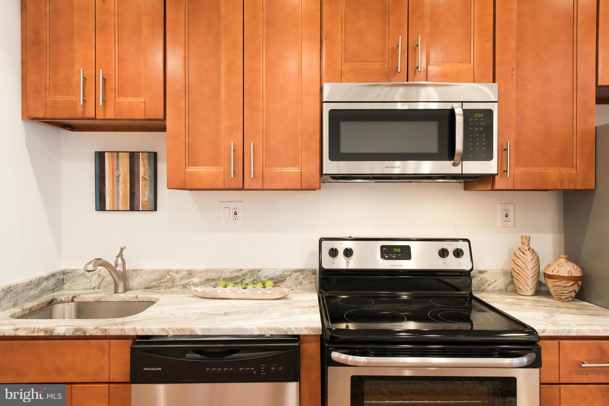 1111 Penn Street Northeast, Unit 1 Washington, DC 20002 - Photo 7 of 13 Kitchen