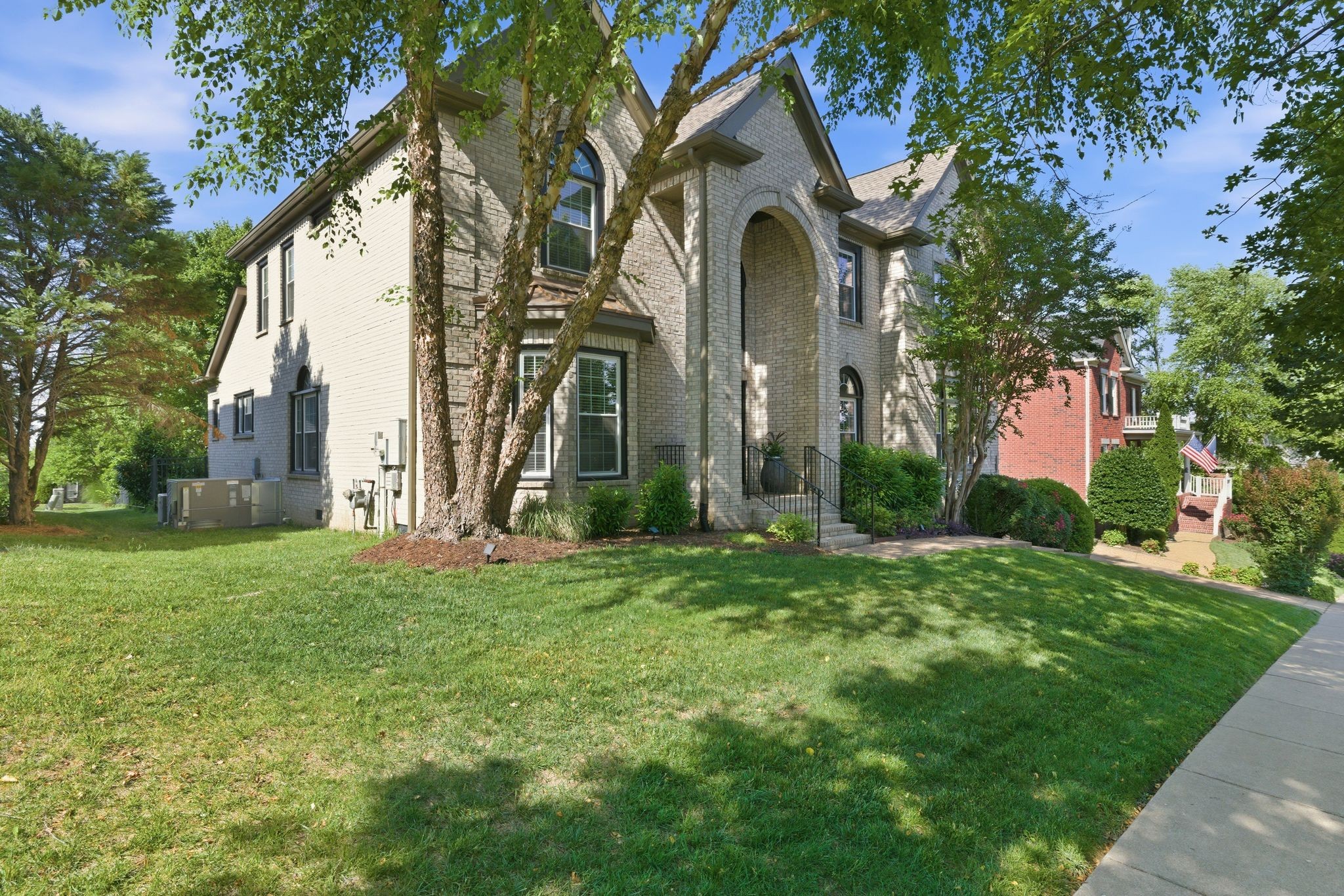 141 Wise Road Franklin, TN 37064 - Photo 2 of 50
