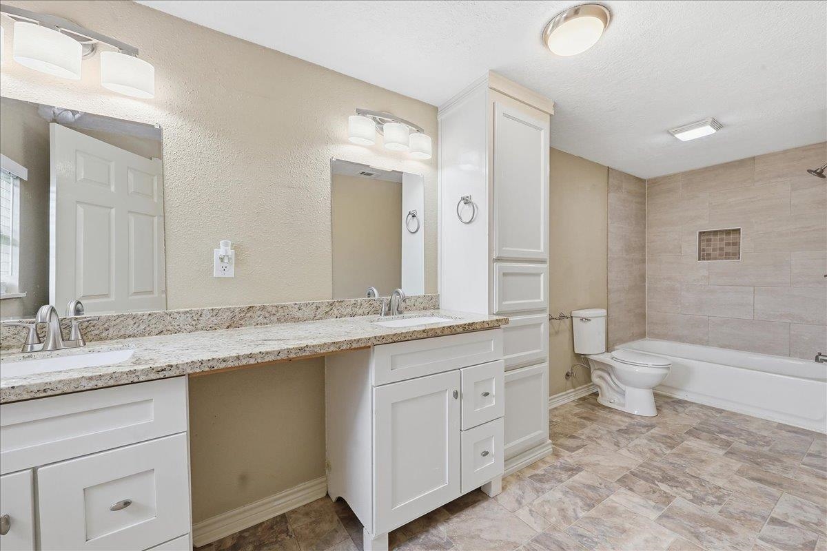 17261 County Line Road Winnie, TX 77665 - Photo 14 of 30