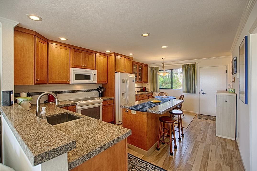 101 Shell Road, Unit 170 Watsonville, CA 95076 - Photo 7 of 19 Gallery Image 7