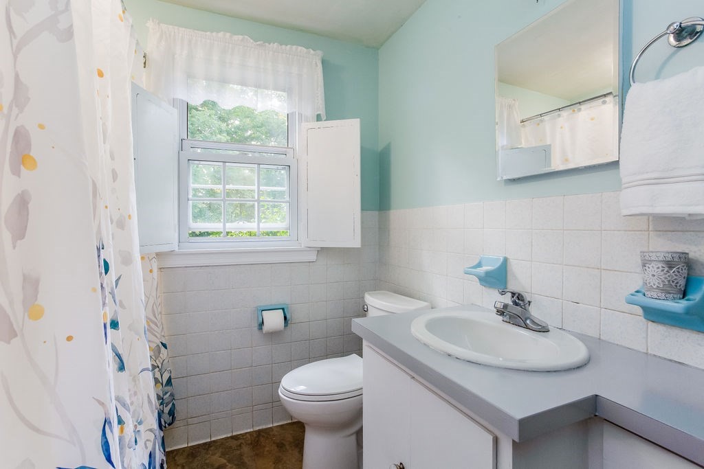 72 Elbert Road Agawam, MA 01001 - Photo 26 of 42 Gallery Image 26