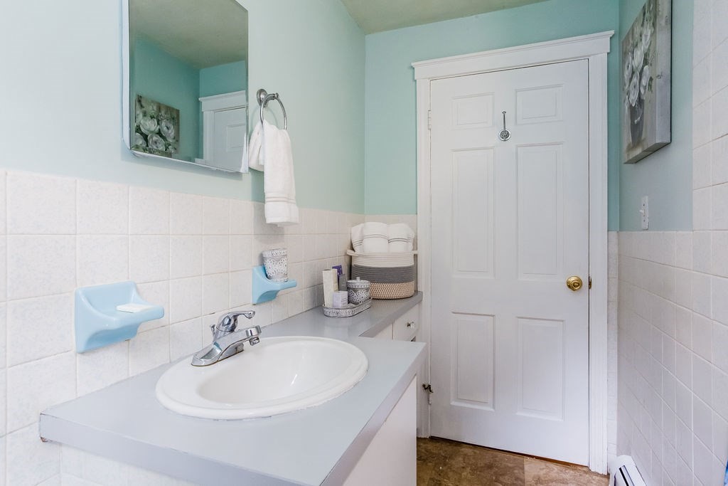 72 Elbert Road Agawam, MA 01001 - Photo 27 of 42 Gallery Image 27