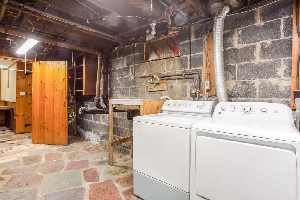 72 Elbert Road Agawam, MA 01001 - Photo 39 of 42 Gallery Image 39
