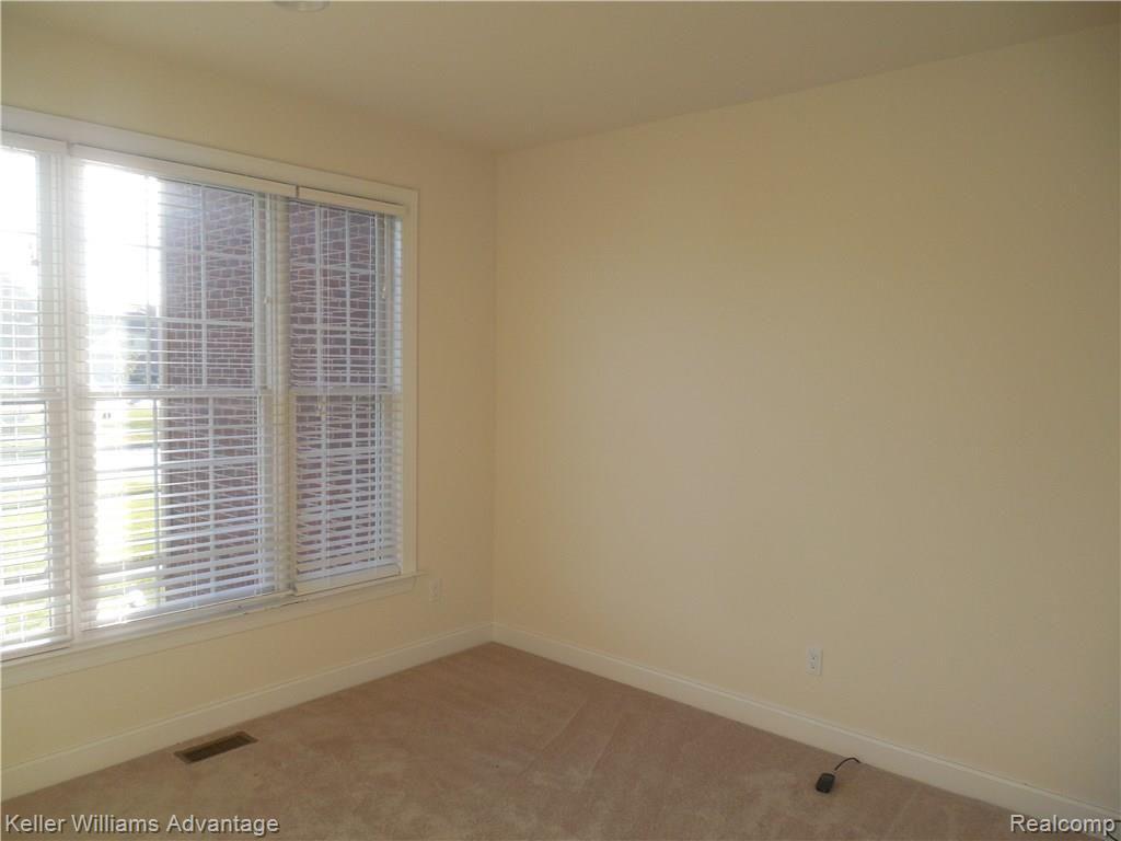 24798 Acorn Trail Novi, MI 48374 - Photo 13 of 49
