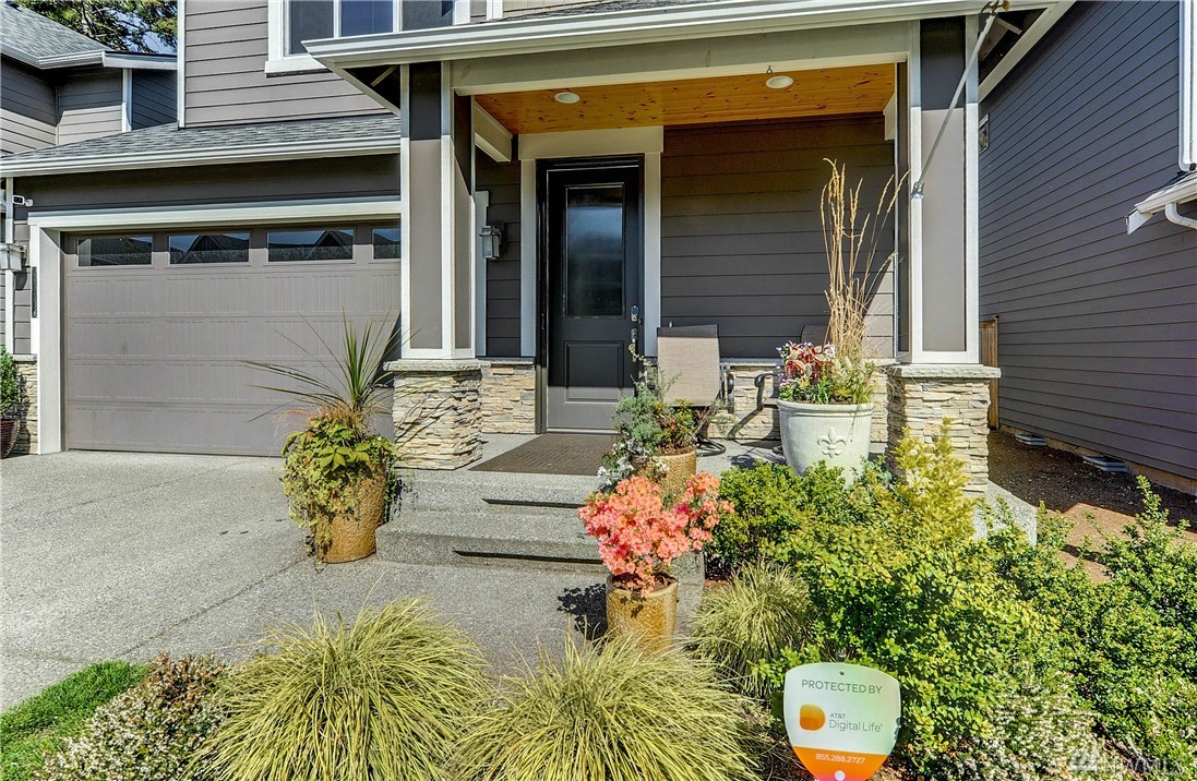 19421 Meridian Drive Southeast Bothell, WA 98012 - Photo 2 of 25