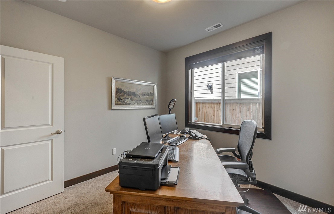 19421 Meridian Drive Southeast Bothell, WA 98012 - Photo 13 of 25