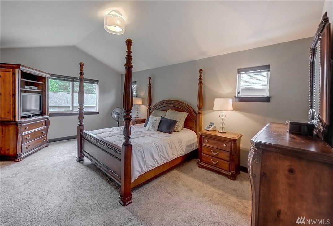 19421 Meridian Drive Southeast Bothell, WA 98012 - Photo 19 of 25