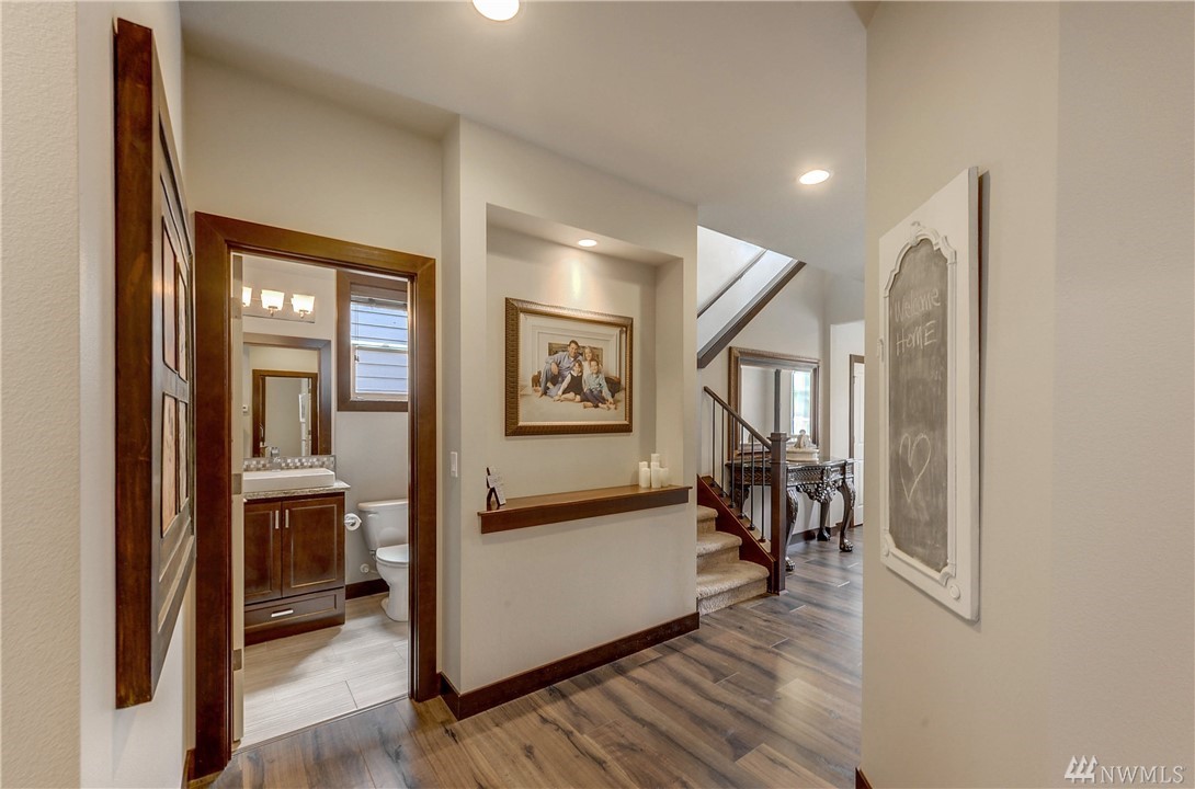 19421 Meridian Drive Southeast Bothell, WA 98012 - Photo 5 of 25