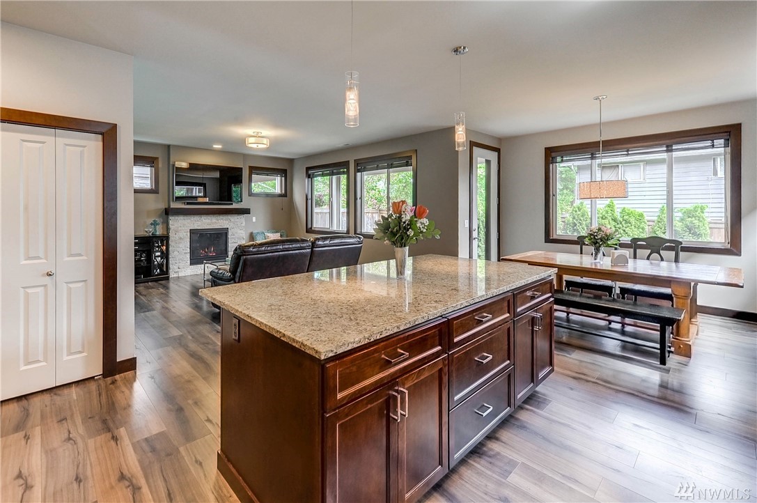 19421 Meridian Drive Southeast Bothell, WA 98012 - Photo 8 of 25