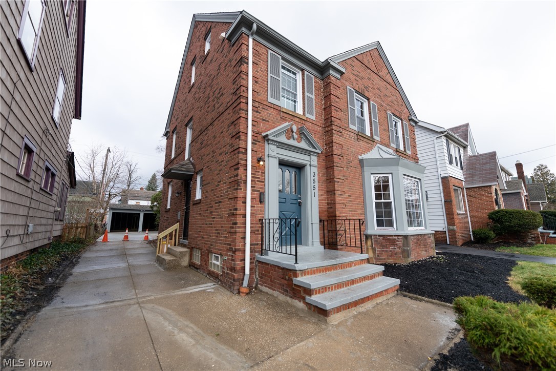 3551 Cedarbrook Road Cleveland, OH 44118 - Photo 1 of 35