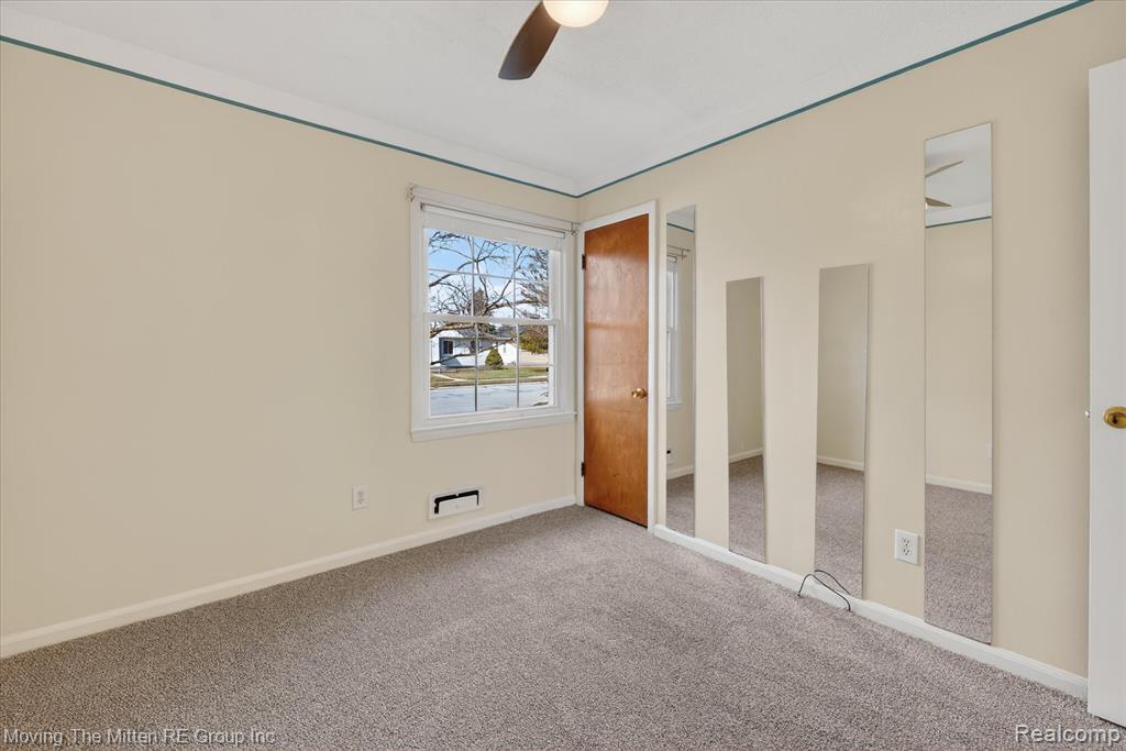 17049 Reno Street Riverview, MI 48193 - Photo 18 of 71
