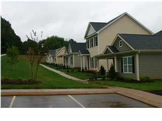 428 Callaway Court, Unit 664 Chattanooga, TN 37421 - Photo 1 of 5 Primary Photo