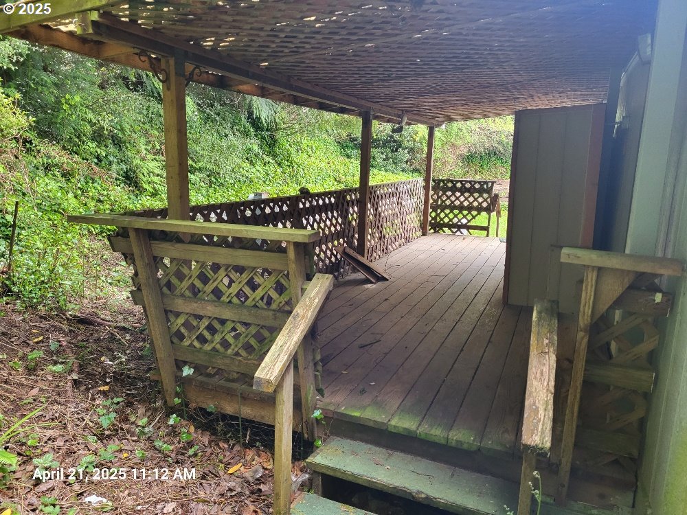 1050 North Cedar Point Road Coquille, OR 97423 - Photo 28 of 29 a view of an outdoor sitting area