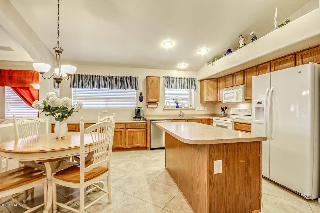 3952 East Simpson Road Gilbert, AZ 85297 - Photo 4 of 44 Simpson-16.jpg
