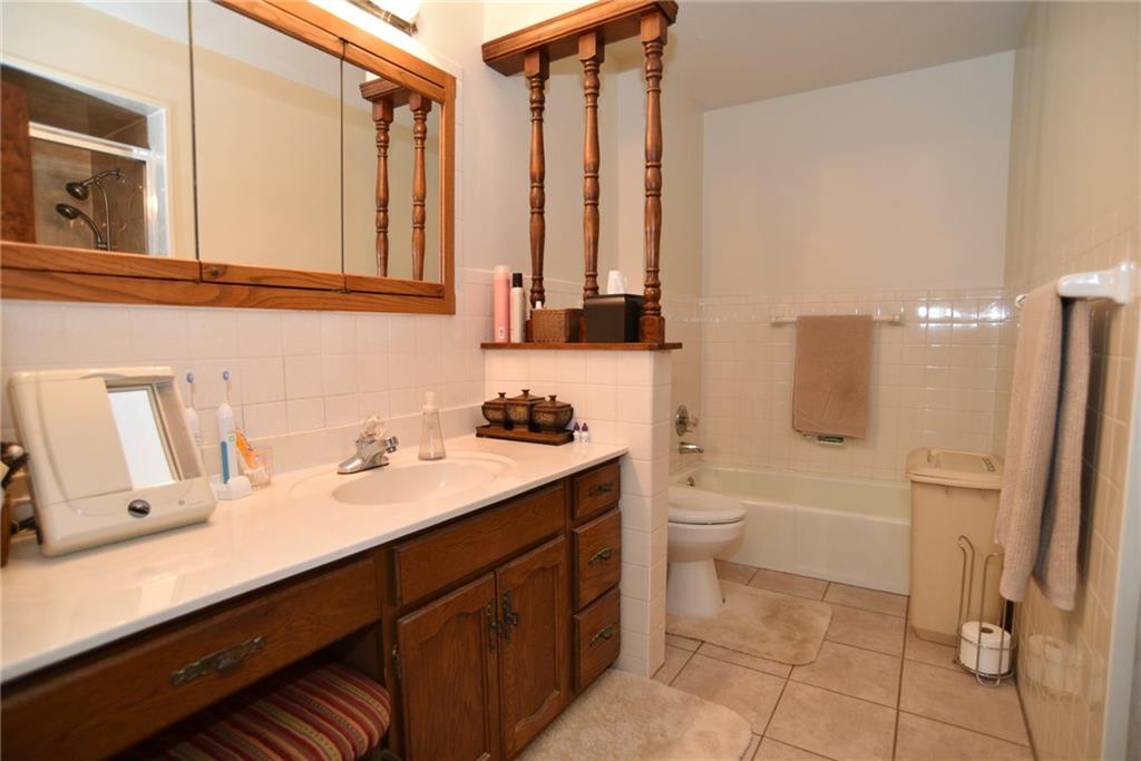 273 Mill Spring Drive Fillmore, IN 46128 - Photo 10 of 23 Gallery Image 10