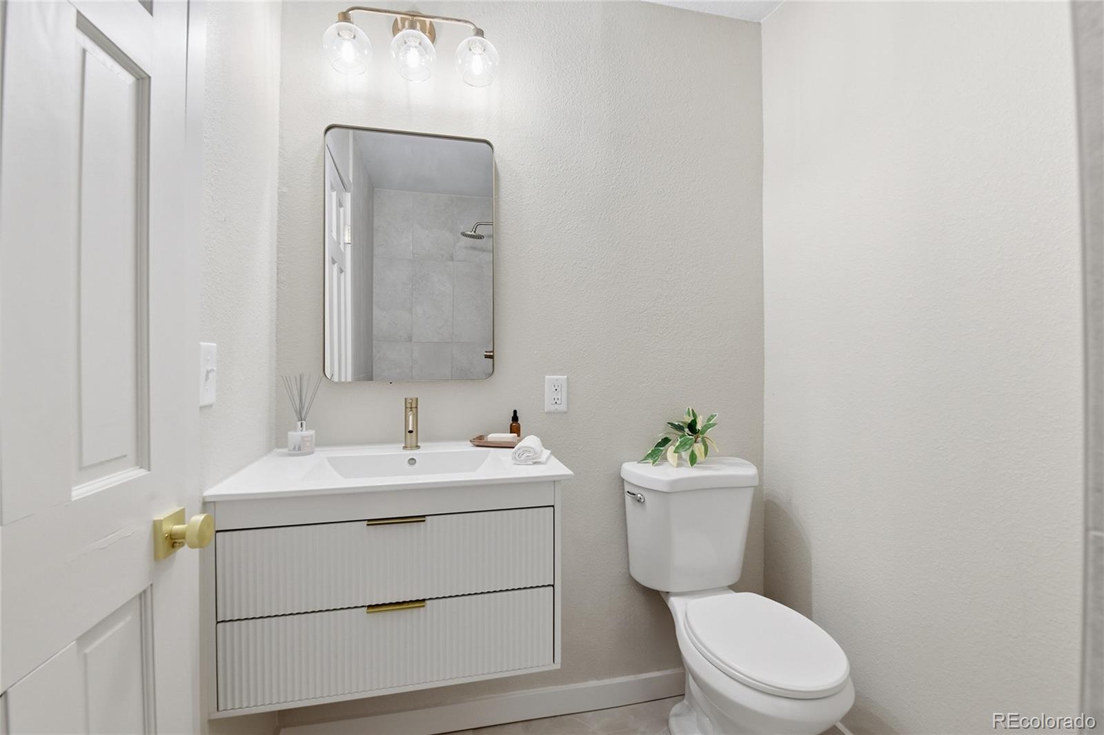 1060 South Parker Road, Unit 27 Denver, CO 80231 - Photo 16 of 26