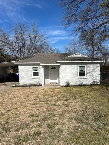 $199,000 | 542 South Redford Lane, White Settlement, TX 76108