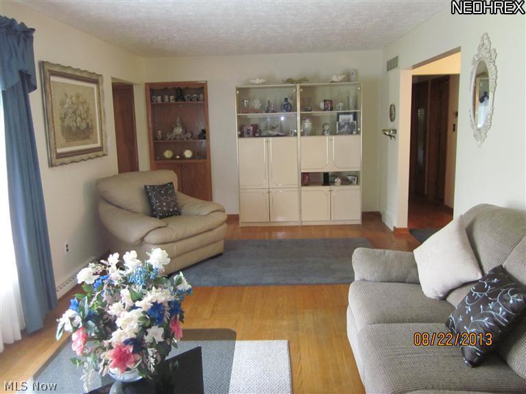 3537 Greenwich Road Norton, OH 44203 - Photo 3 of 21